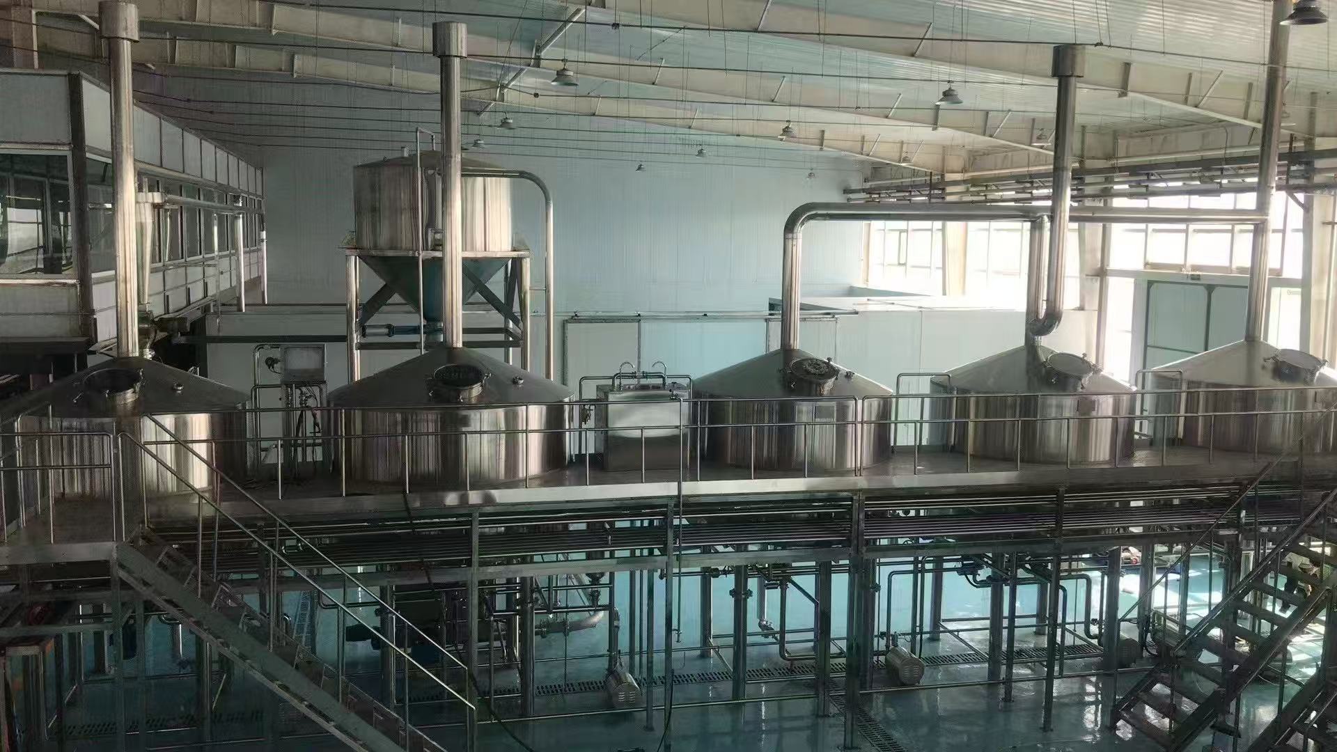 宁城精酿啤酒设备厂—精酿啤酒设备主要生产工艺与核心技术